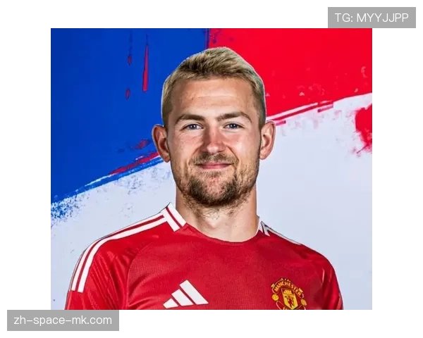 官方：拜仁慕尼黑主力中卫德里赫特赛季报销，球队防守体系面临重组